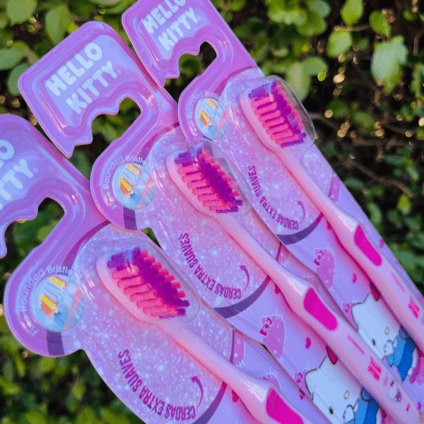 Cepillo De Dientes Hello Kitty Original - Imagen 3