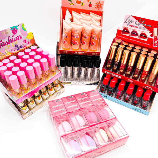 Lote de 132 Productos Solo Maquillaje + 12 Esponjas para base de Regalo