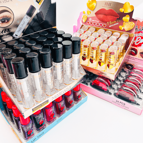 Lote de 96 Productos Maquillaje